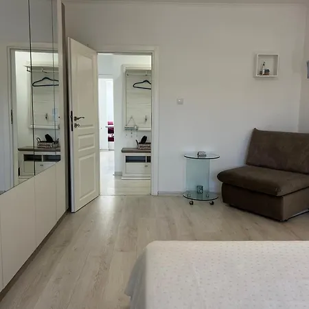 Tei-zi Apartments2 * 布尔加斯