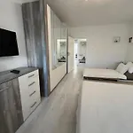 Tei-zi Apartments2