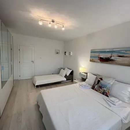 Apartman Tei-zi Apartments2 *