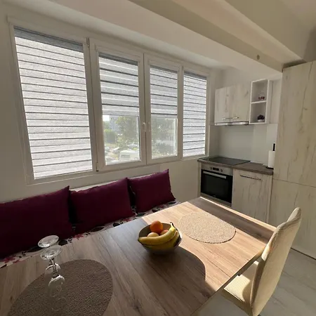 Tei-zi Apartments2 *